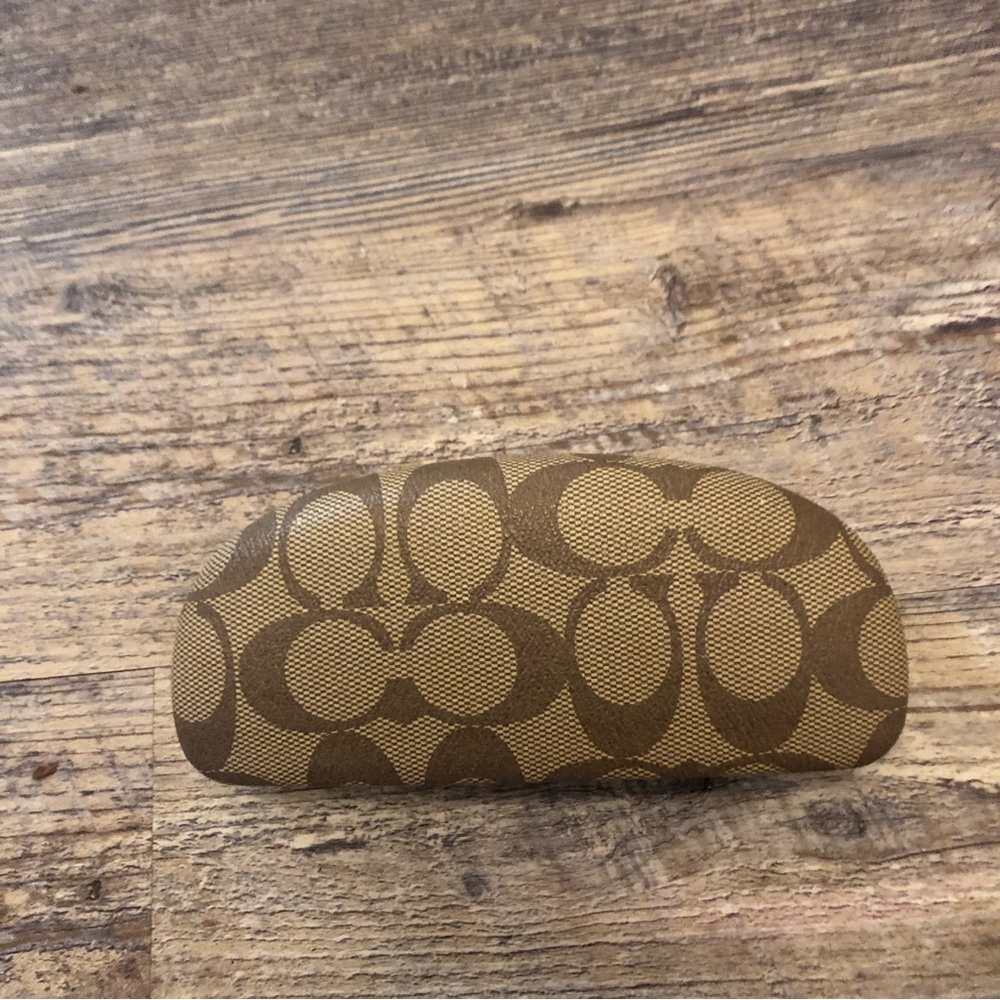 Coach case - Picture 2 of 6